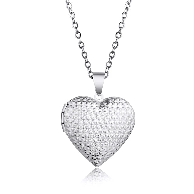 Heart-shaped Locket with Dotted Design Silver Personalize